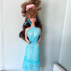 Barbie style magic Whitney